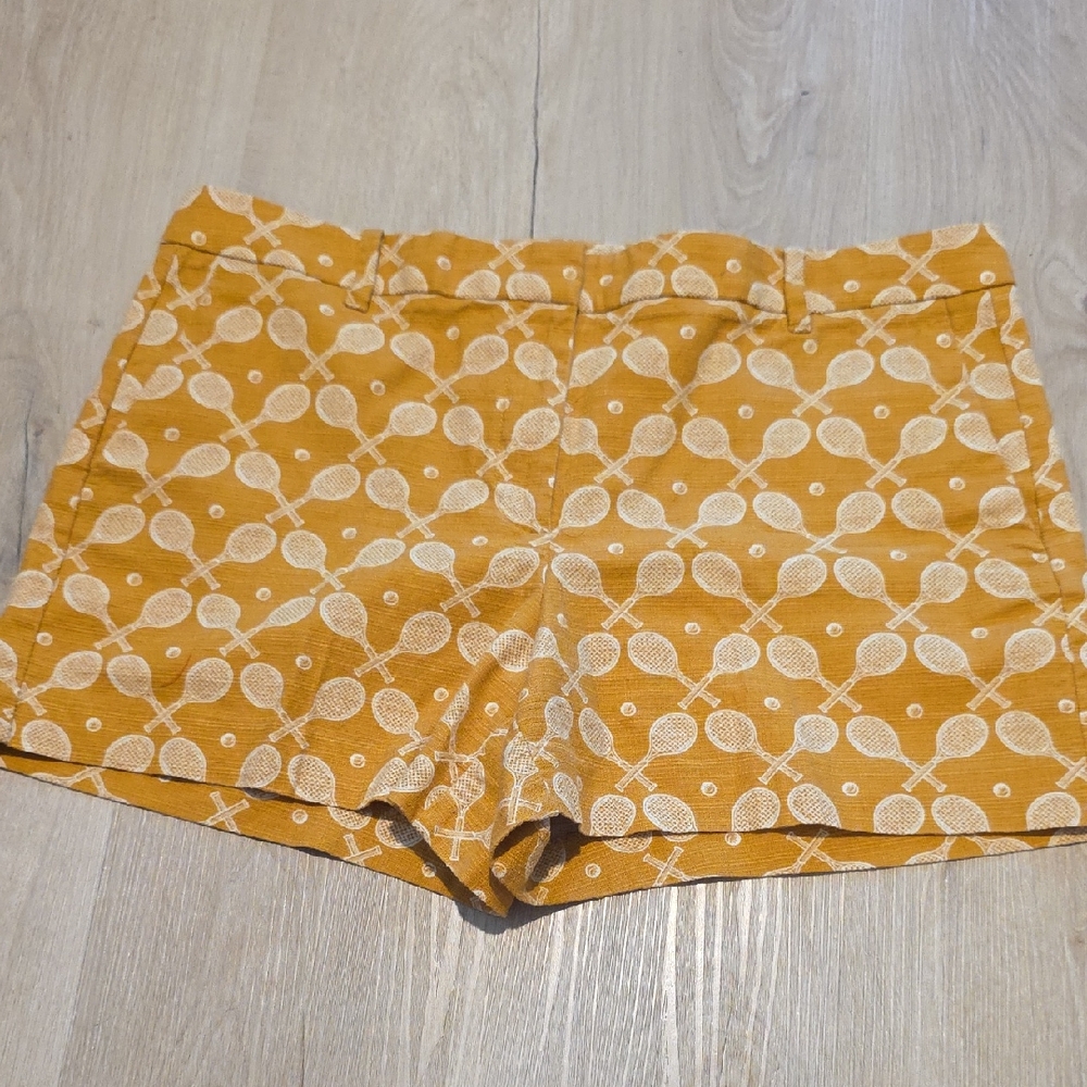 Ann Taylor "Devin Fit" City Shorts